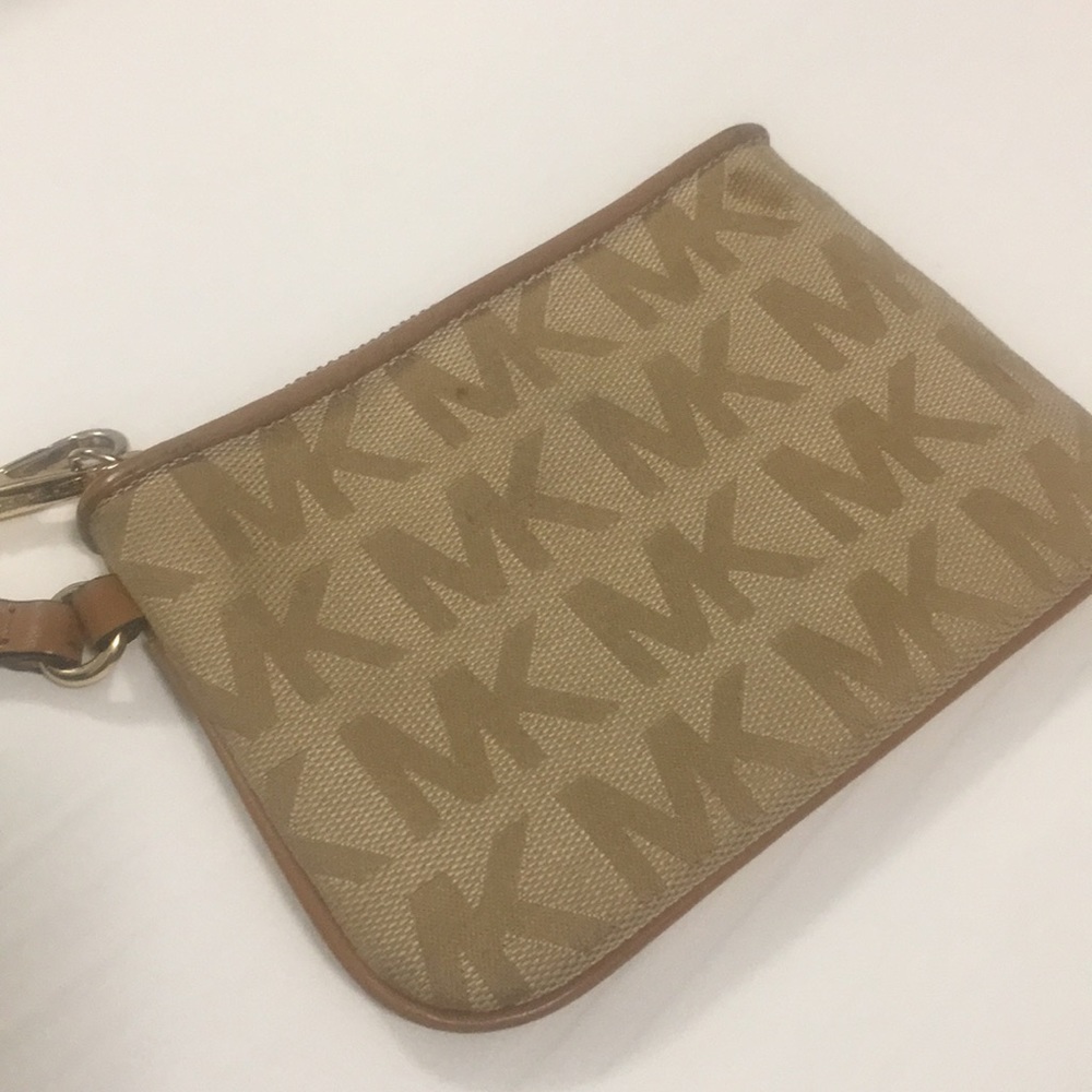 Tan Michael Kors Wristlet